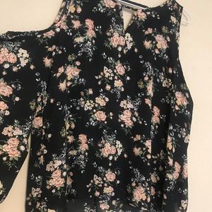 Black/Floral Open Shoulder long sleeve top